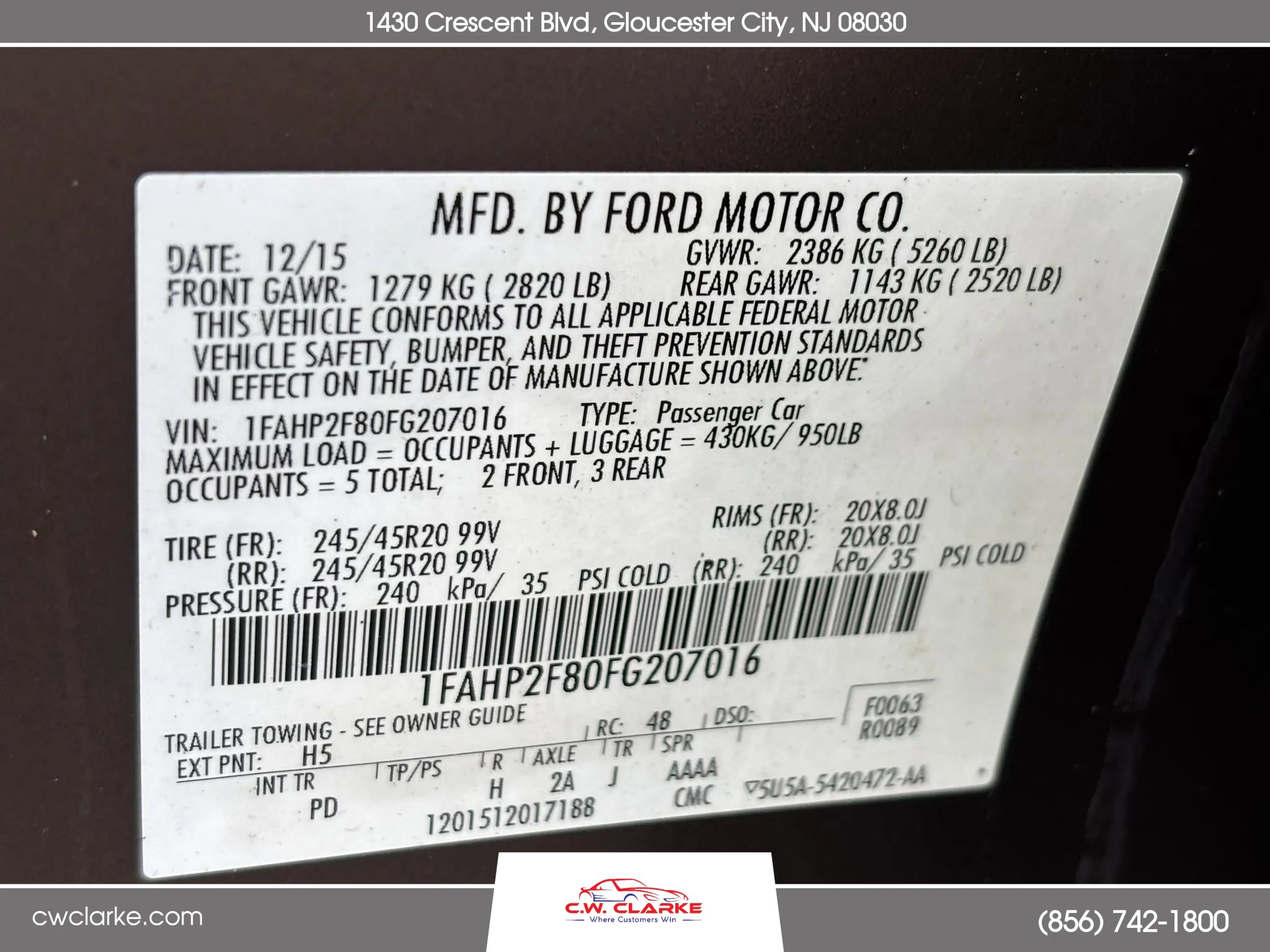 Used 2015 Ford Taurus Limited w/ Equipment Group 301A image 25