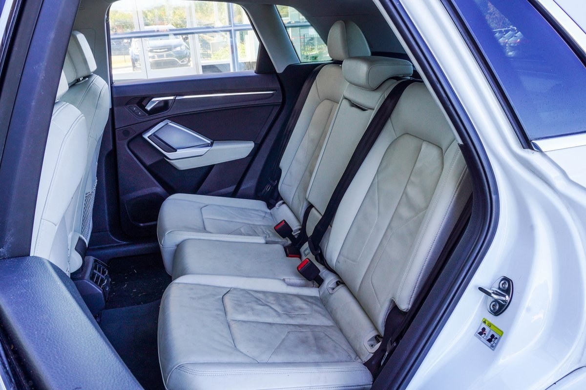 Used 2019 Audi Q3 2.0T Premium image 20