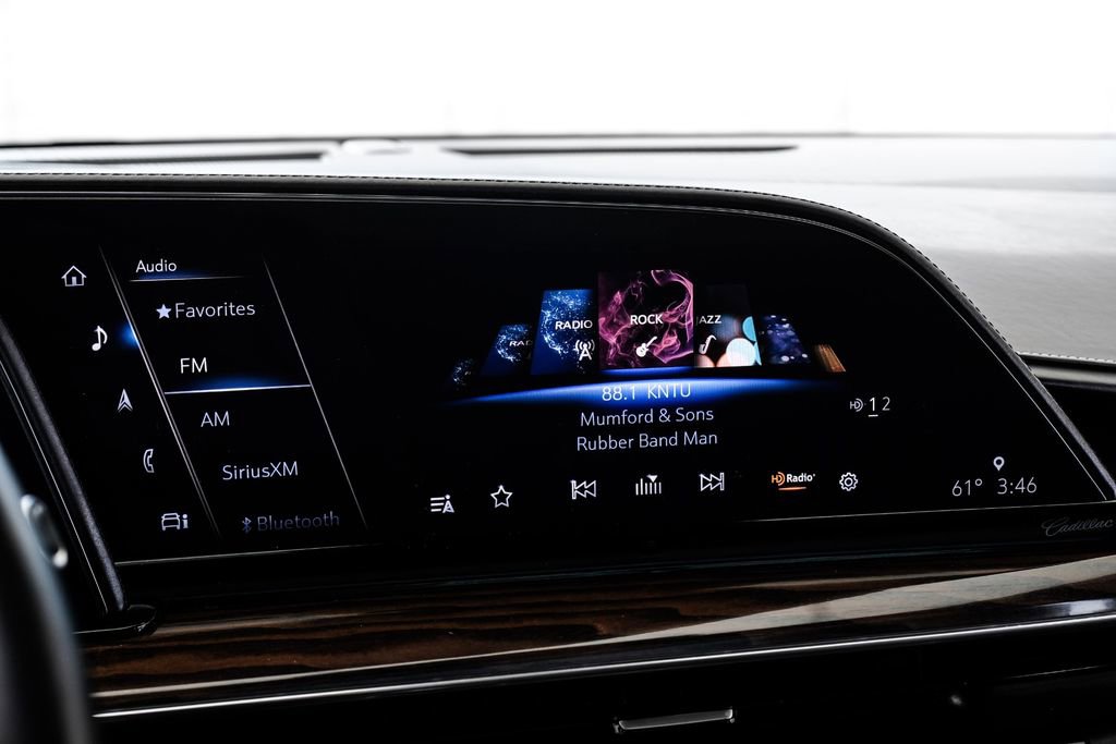 Used 2021 Cadillac Escalade ESV Premium Luxury Platinum image 28