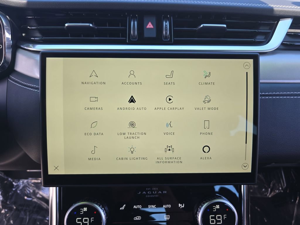 Certified 2024 Jaguar XF R-Dynamic SE AWD/4WD image 21