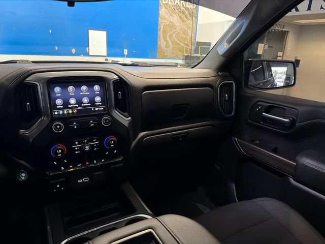 Used 2019 Chevrolet Silverado 1500 RST AWD/4WD image 25
