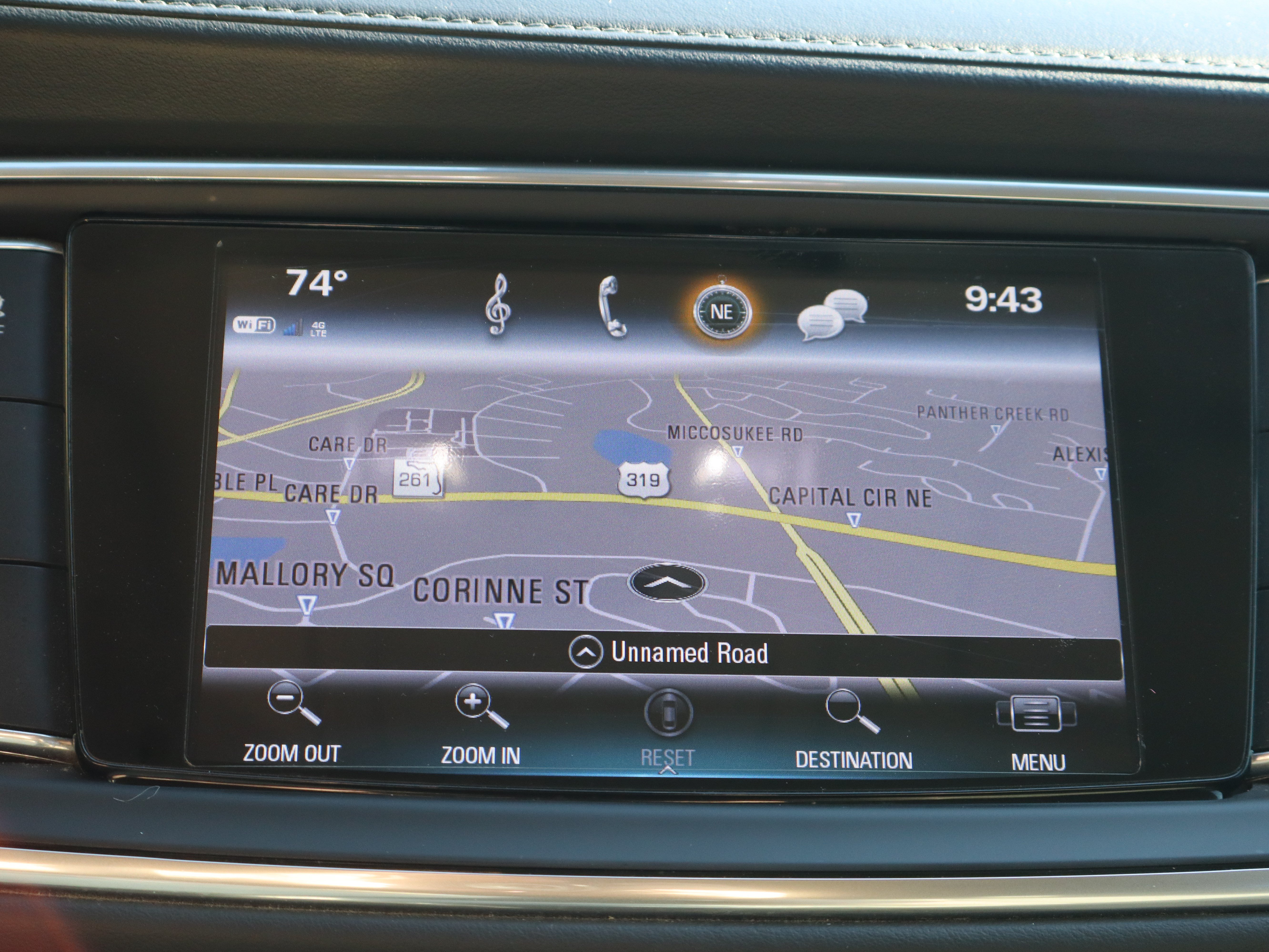 Used 2019 Buick Enclave Essence FWD image 33