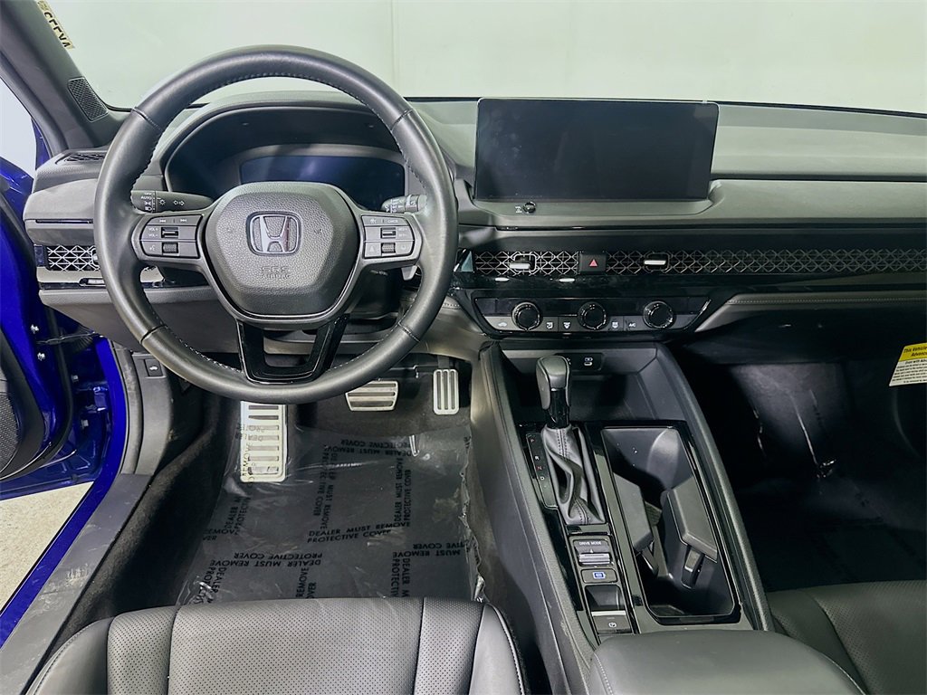 Used 2024 Honda Accord Sport image 17