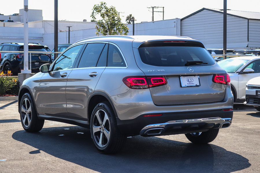 Used 2020 Mercedes-Benz GLC 300 image 7