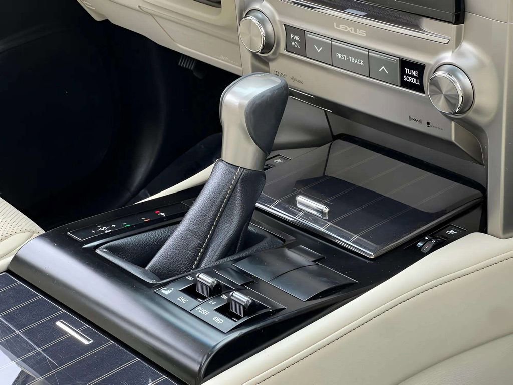 Used 2020 Lexus GX 460 Premium w/ Premium Package AWD/4WD image 33
