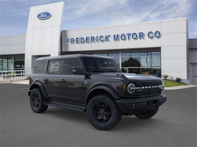 New 2025 Ford Bronco Outer Banks image 7
