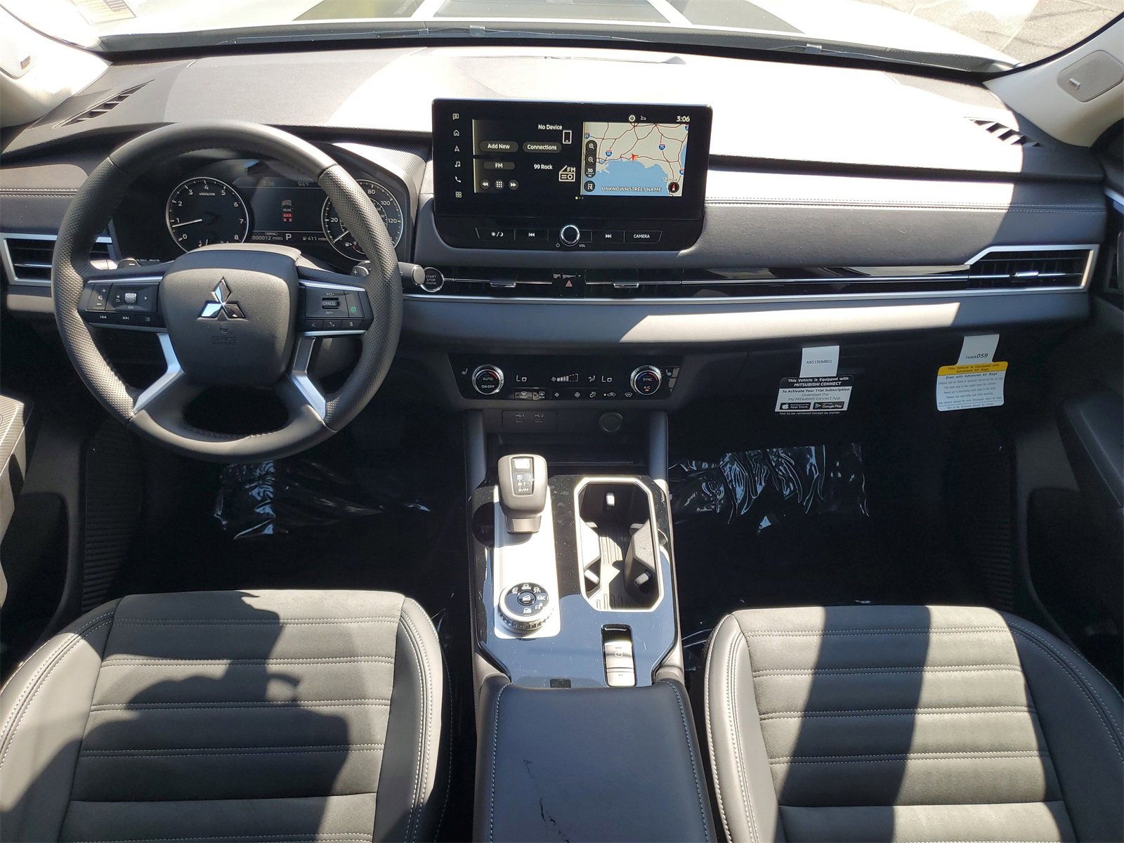 New 2025 Mitsubishi Outlander AWD image 24