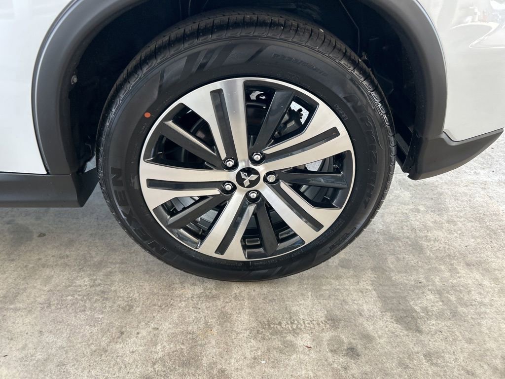 New 2026 Mitsubishi Outlander Sport SE AWD/4WD image 14