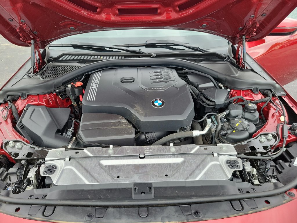 Used 2025 BMW 230i Coupe w/ Premium Package RWD image 31