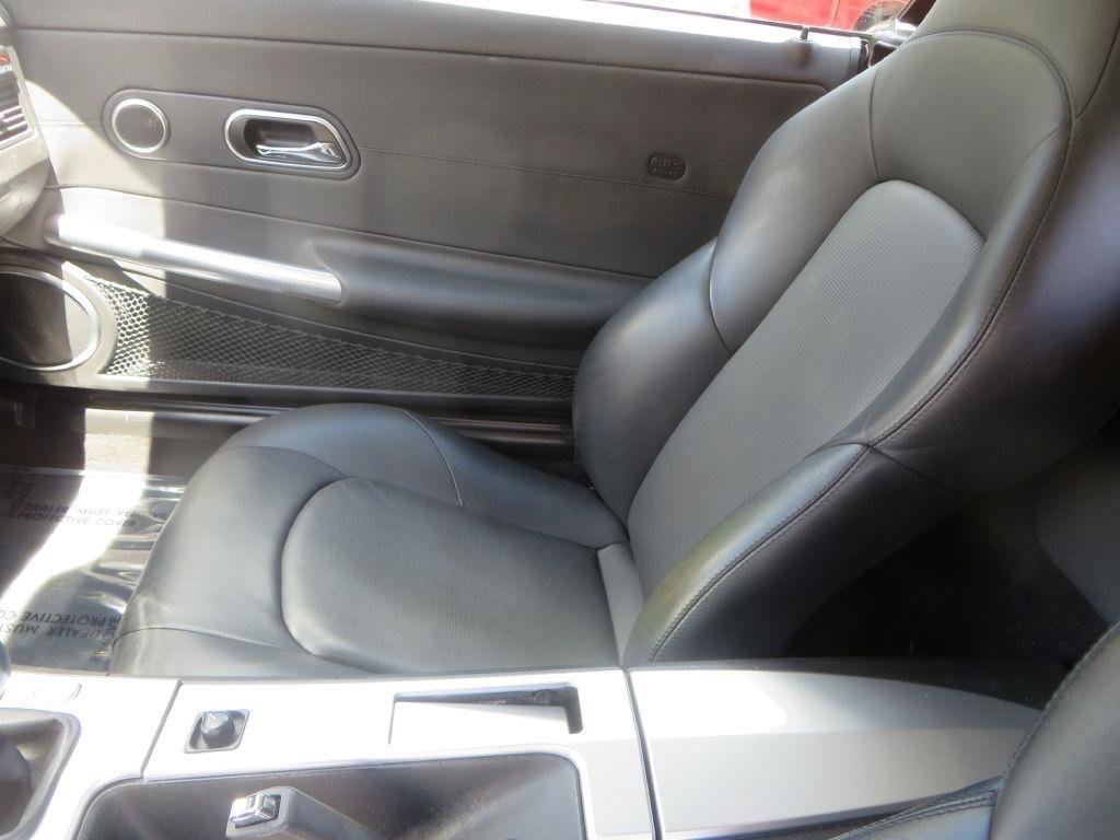 Used 2004 Chrysler Crossfire Coupe RWD image 19