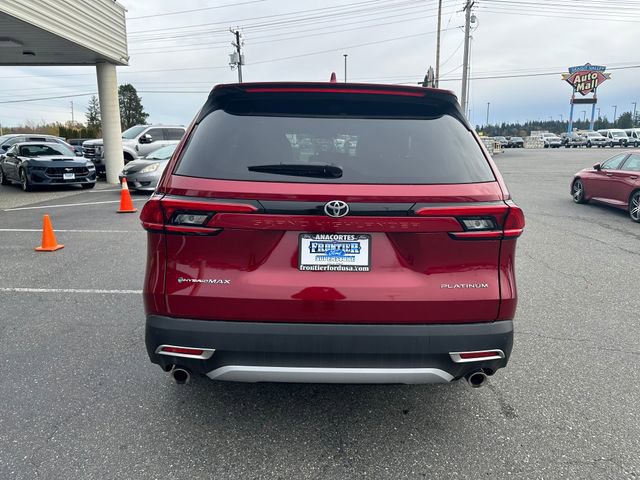 Used 2024 Toyota Grand Highlander AWD Hybrid image 4