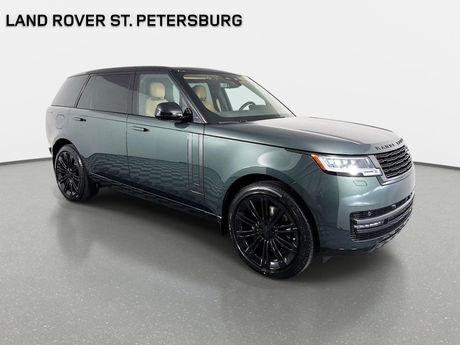 New 2026 Land Rover Range Rover Long Wheelbase SE AWD/4WD image 3