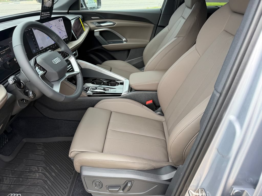 New 2026 Audi Q5 Premium AWD/4WD image 18