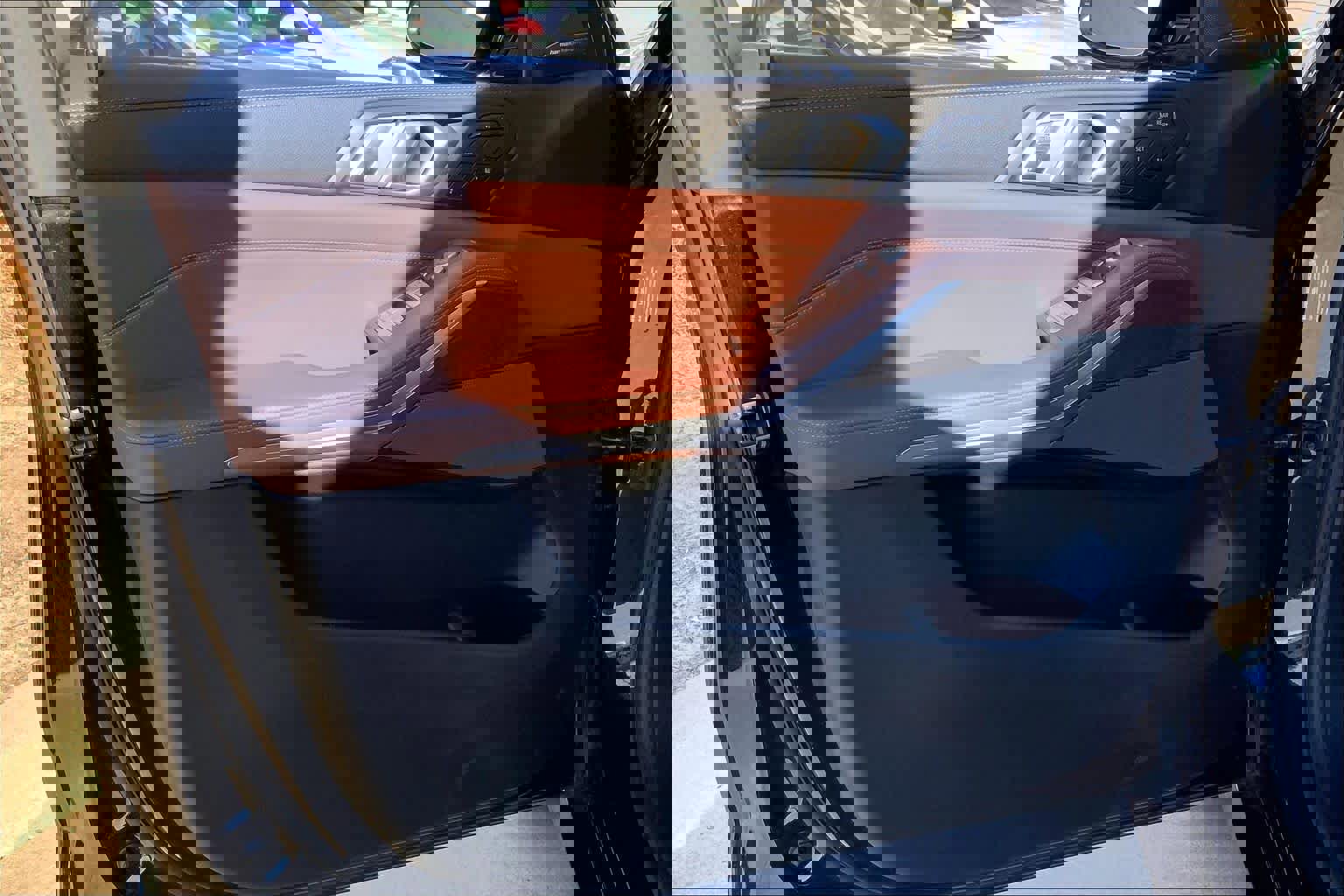 Used 2020 BMW X7 xDrive40i w/ Cold Weather Package image 20