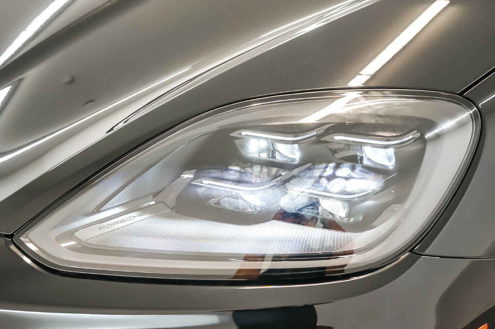 New 2026 Porsche Cayenne GTS AWD/4WD image 15