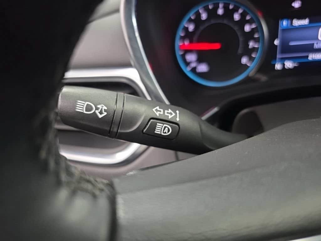 Certified 2024 Chevrolet Equinox LT FWD image 30
