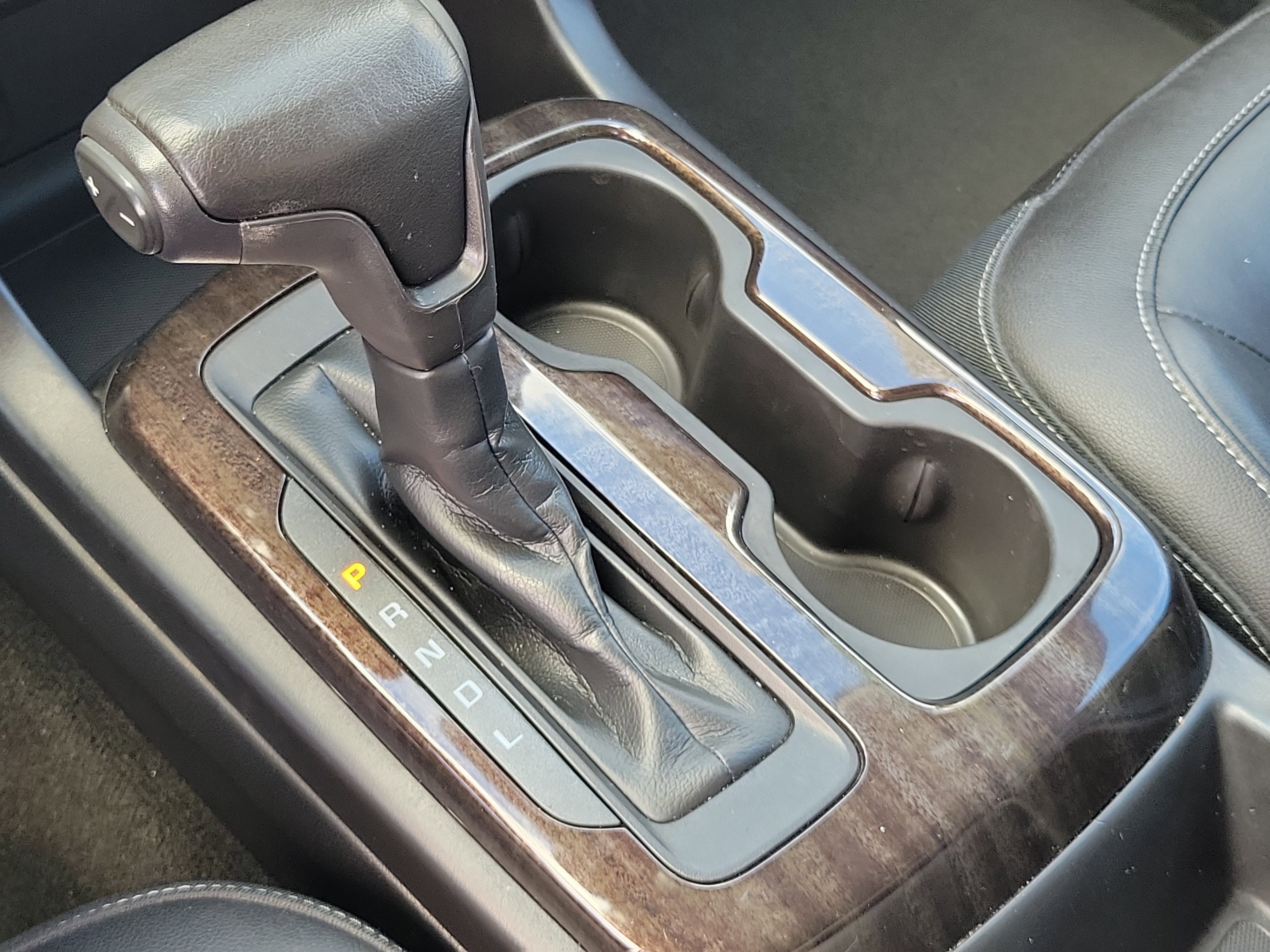 Used 2017 GMC Canyon SLT w/ Driver Alert Package image 25