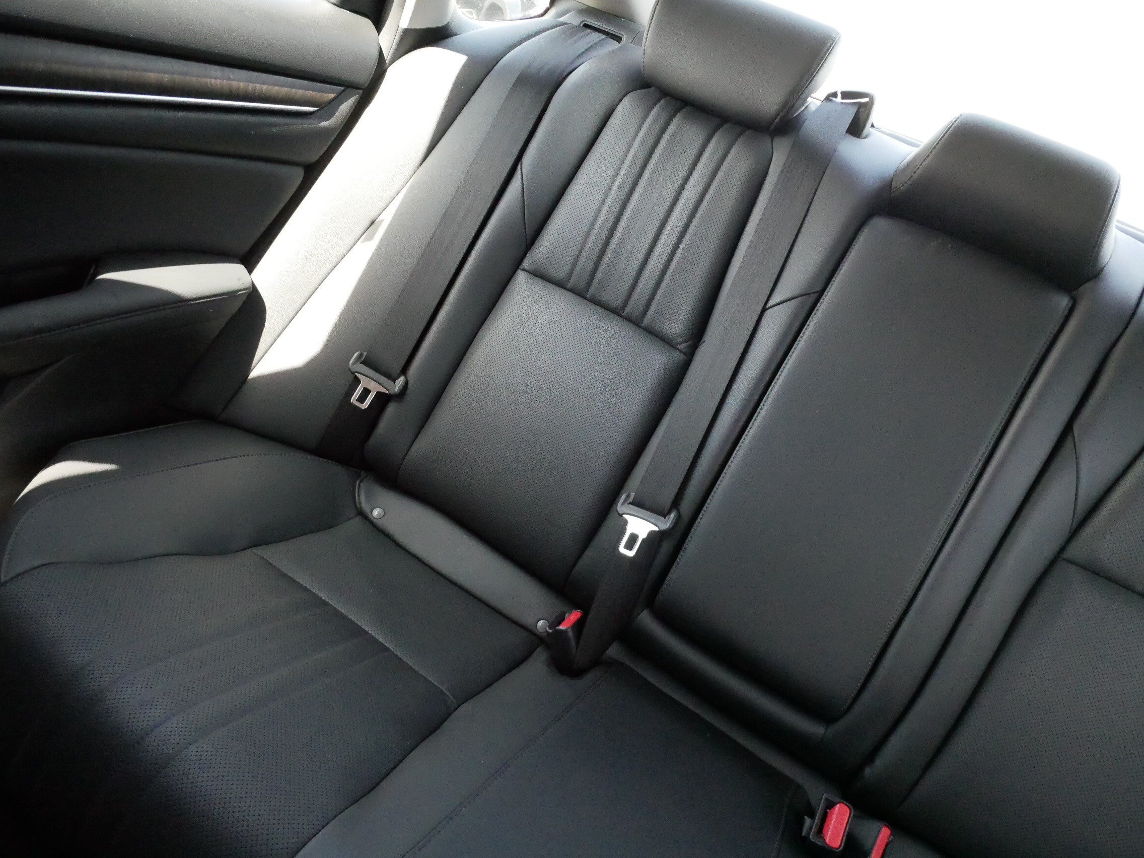 Used 2021 Honda Accord EX-L image 12