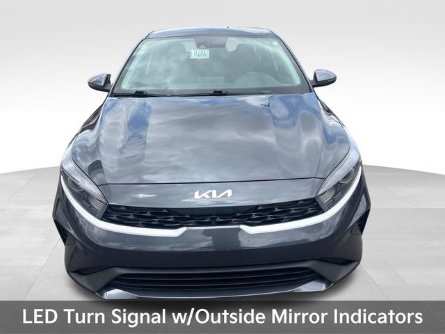 Used 2023 Kia Forte LXS w/ LXS Technology Package FWD image 11
