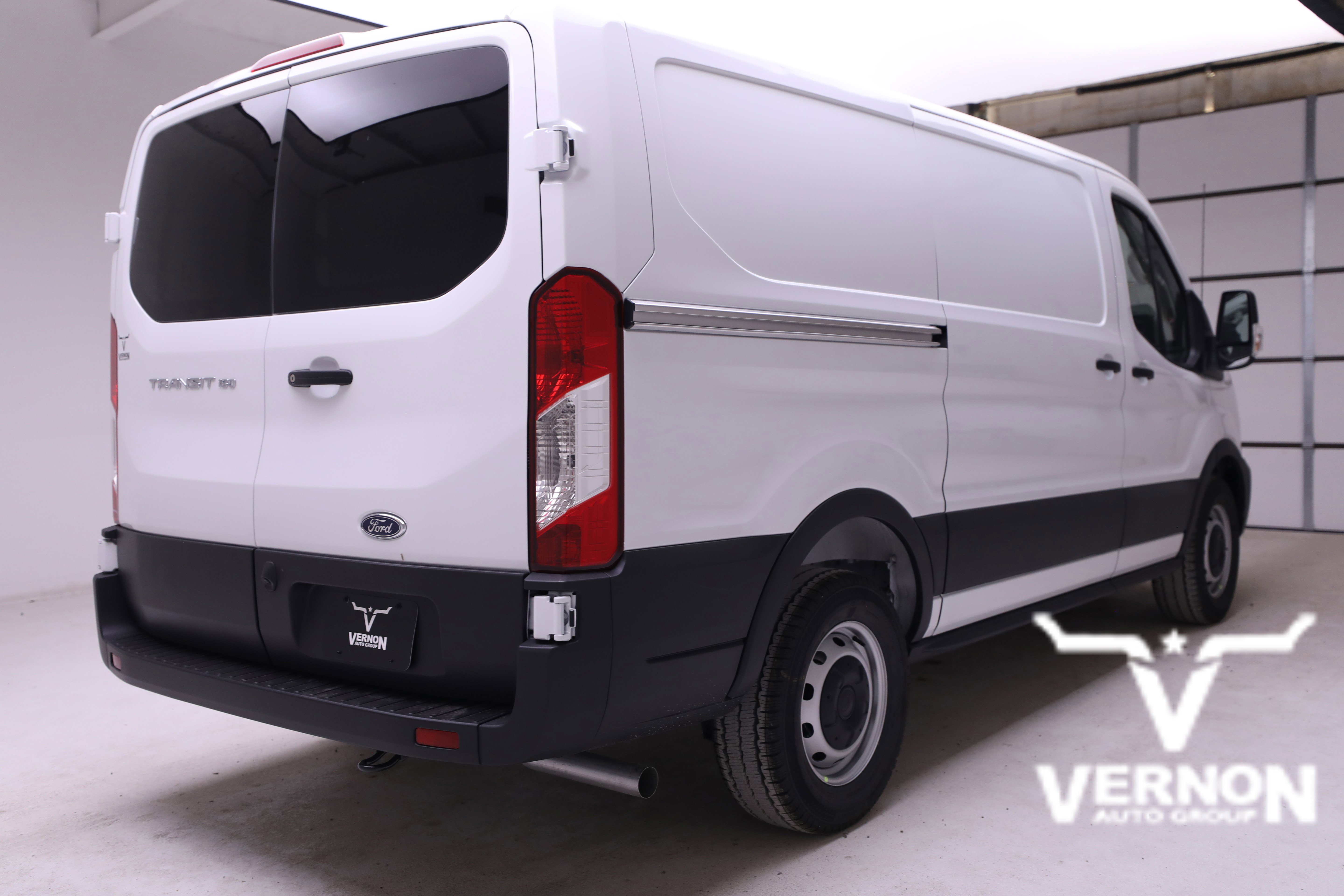 New 2025 Ford Transit 150 Low Roof image 5