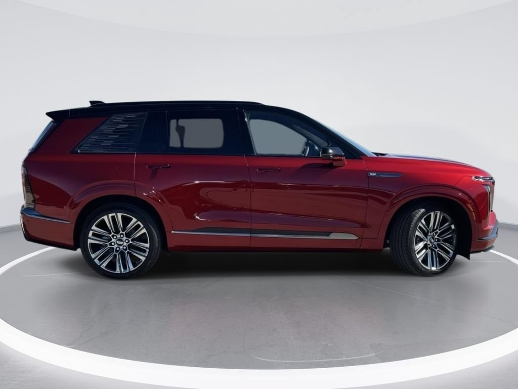New 2026 Cadillac Vistiq Platinum AWD/4WD image 3