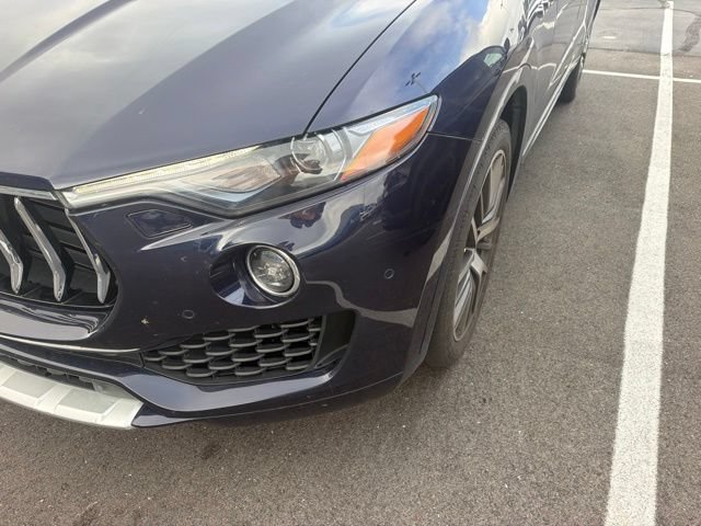 Used 2017 Maserati Levante w/ Sport Package AWD/4WD image 3