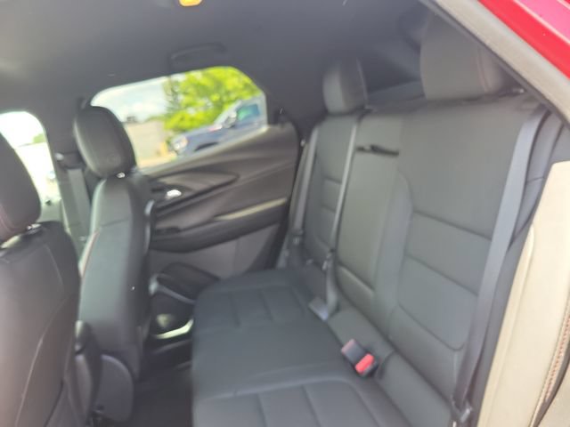 Used 2025 Chevrolet TrailBlazer RS w/ Convenience Package AWD/4WD image 26