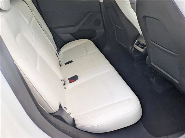 Used 2025 Tesla Model Y Long Range image 19