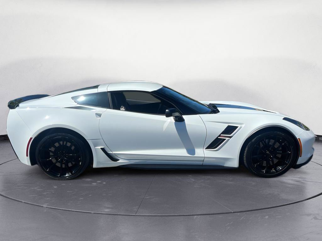Used 2018 Chevrolet Corvette Grand Sport RWD image 4