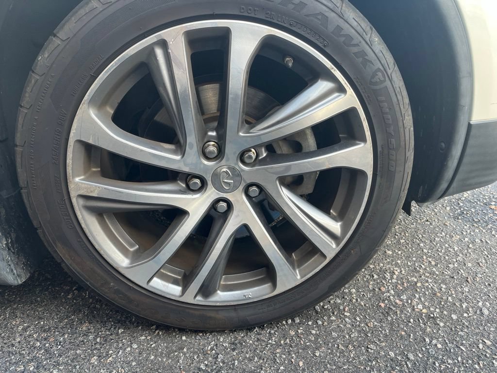 Used 2017 INFINITI QX50 AWD w/ Technology Package image 7