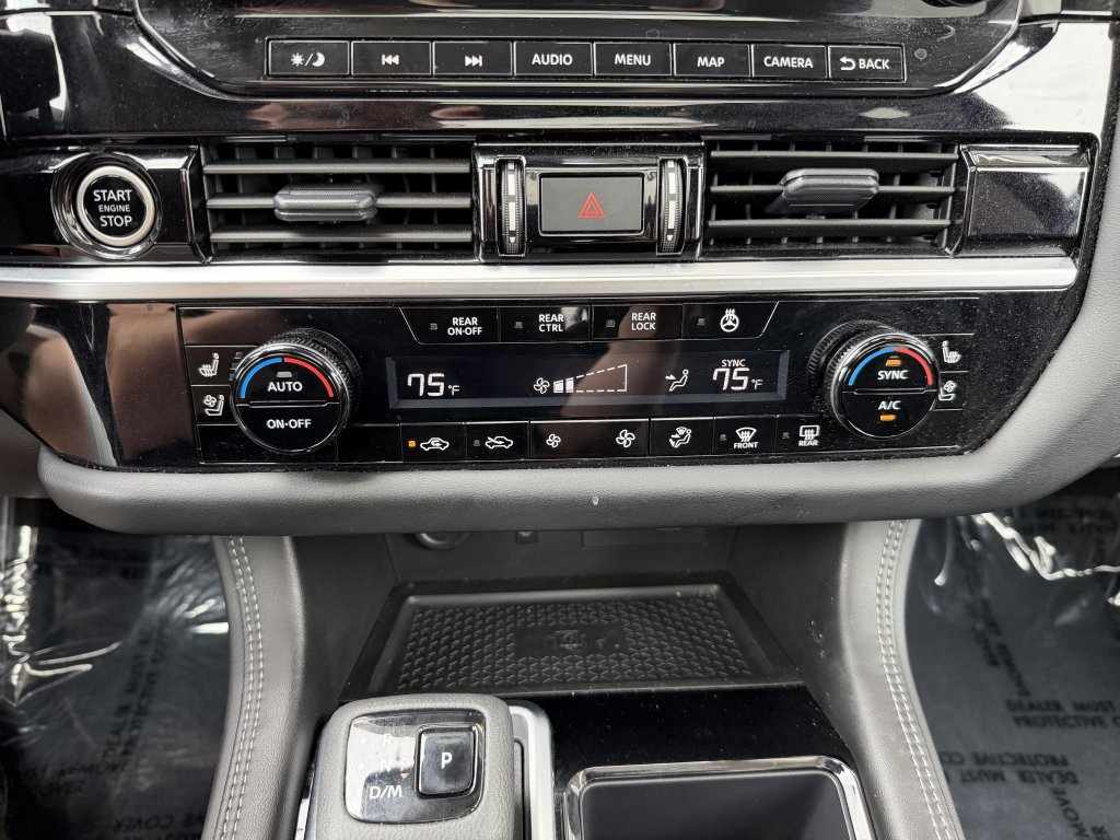 Used 2024 Nissan Pathfinder Platinum w/ Cargo Package image 21