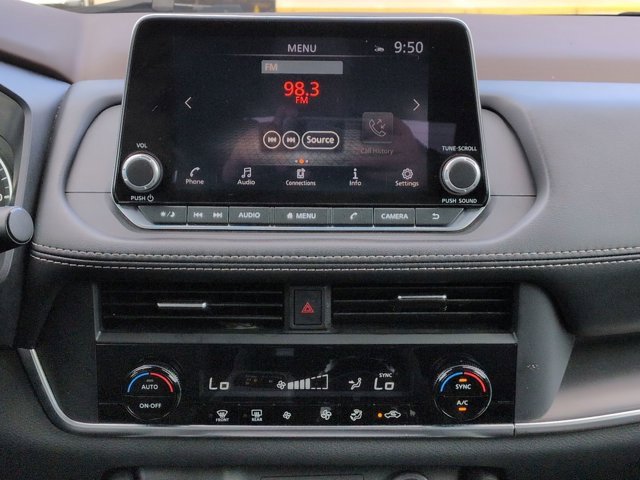 Certified 2023 Nissan Rogue SV image 19