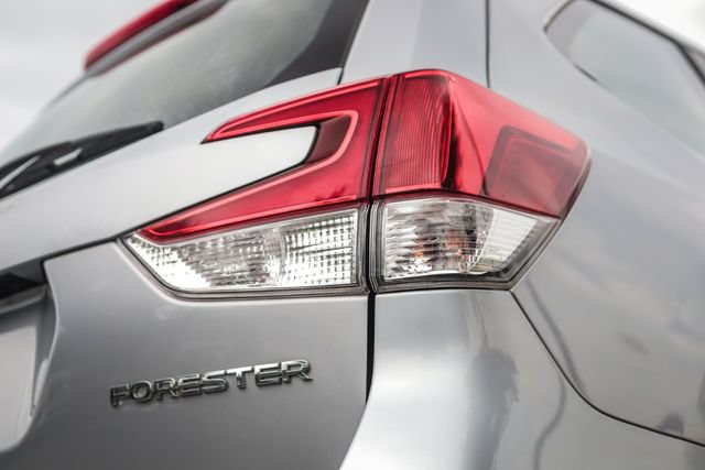 Used 2020 Subaru Forester AWD/4WD image 24
