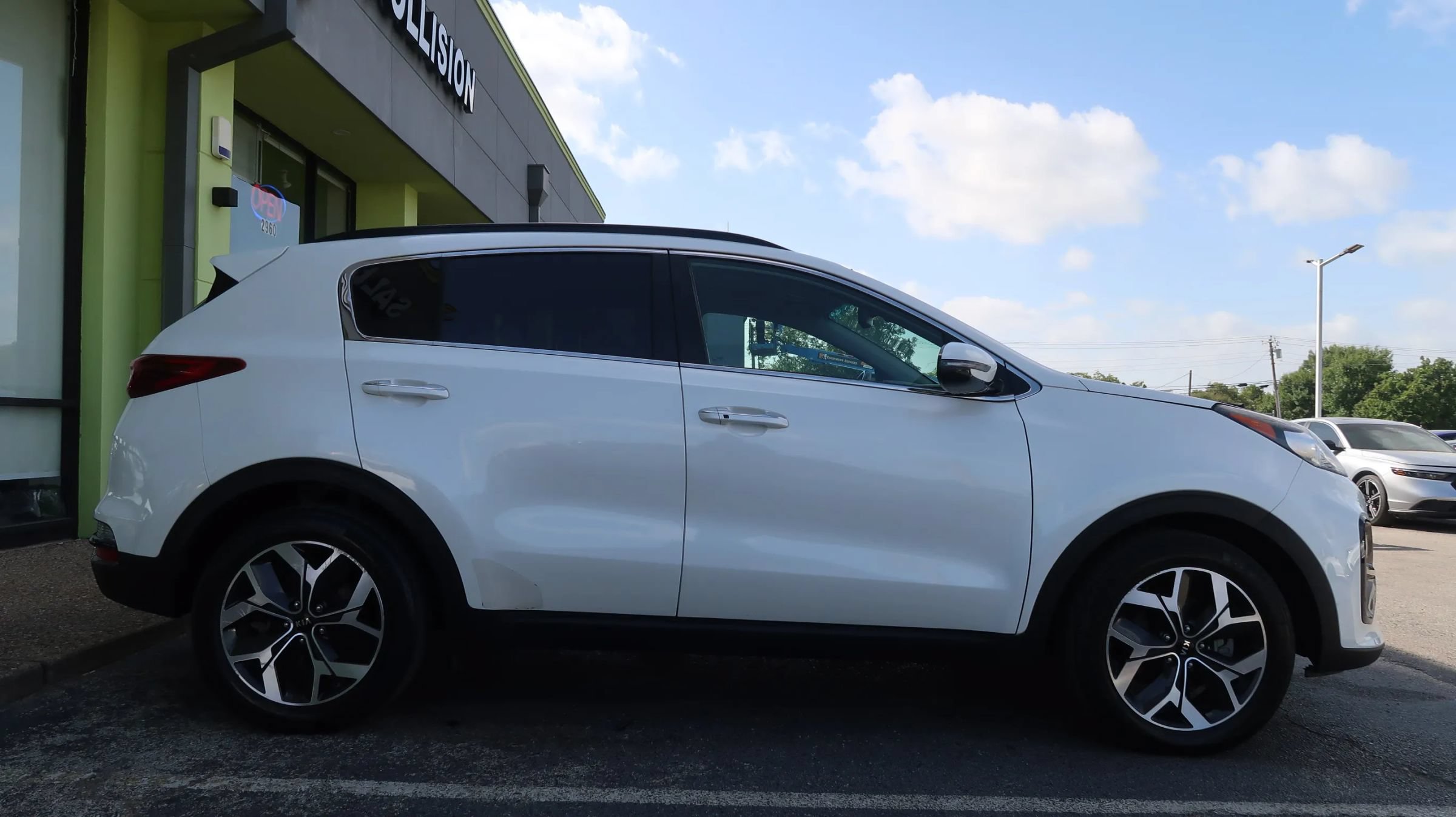 Used 2020 Kia Sportage EX w/ Option Group 15 FWD image 8