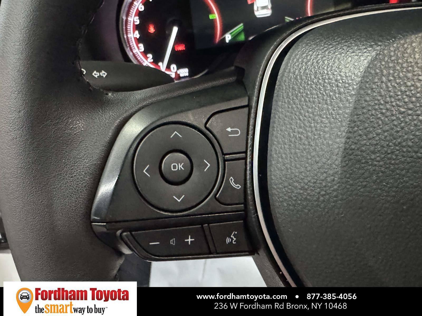 Used 2025 Toyota RAV4 XLE w/ Convenience Package AWD/4WD image 23