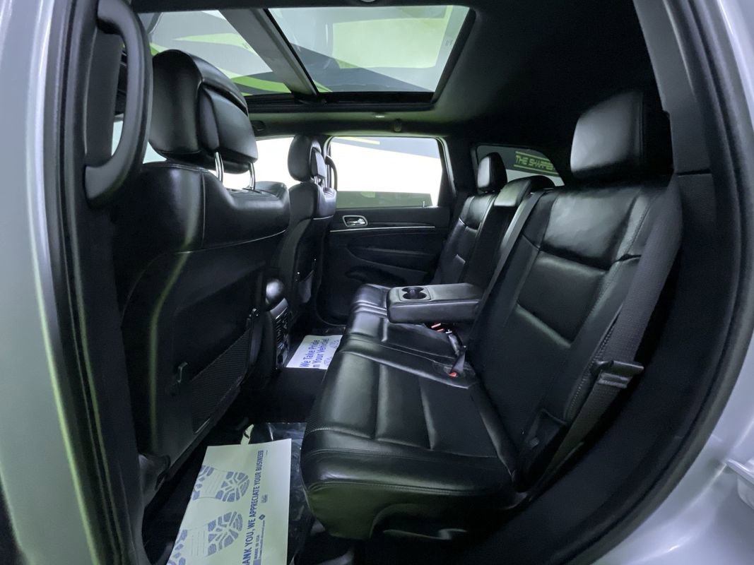 Used 2021 Jeep Grand Cherokee Limited w/ Luxury Group II image 29