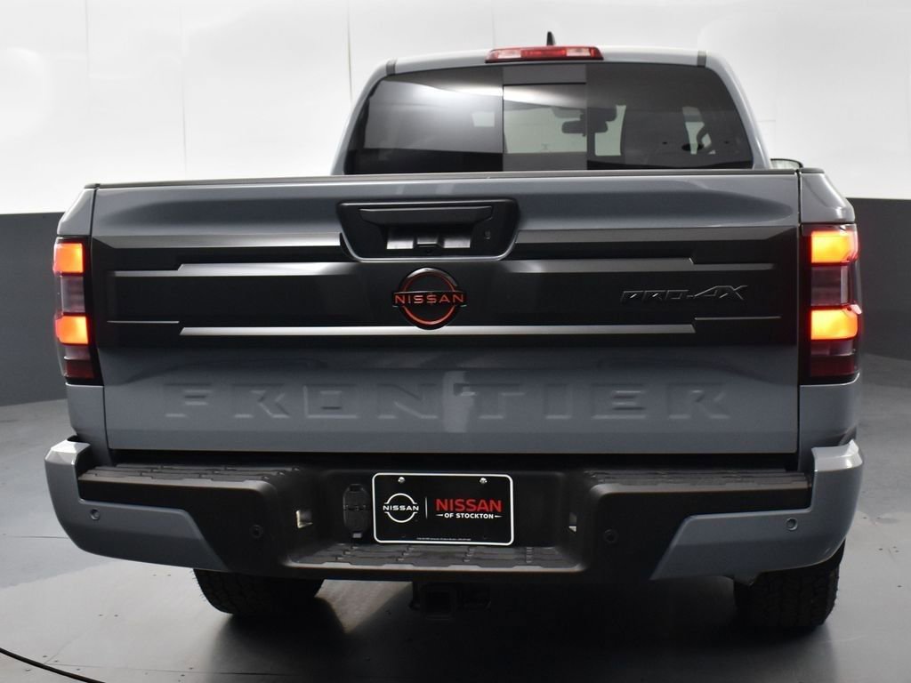 New 2026 Nissan Frontier PRO-4X w/ Pro-4x Convenience Package image 7