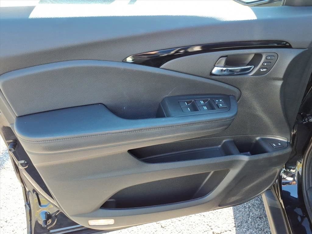 Used 2021 Honda Pilot Elite image 21