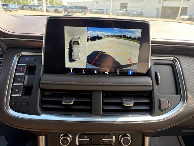 Certified 2022 GMC Yukon SLT w/ SLT Premium Package AWD/4WD image 13