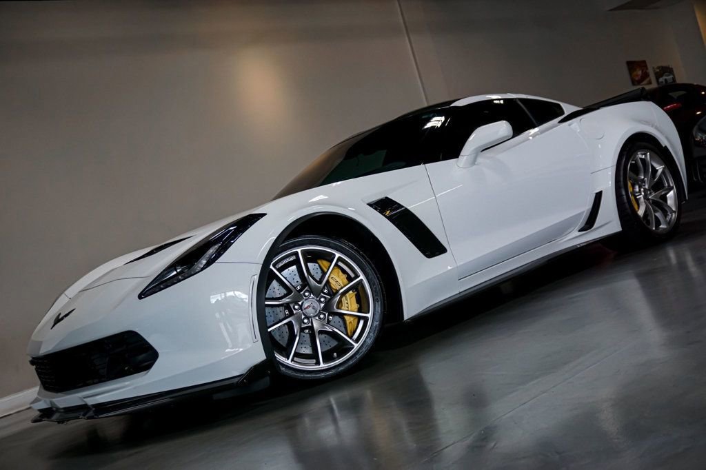Used 2019 Chevrolet Corvette Z06 image 88