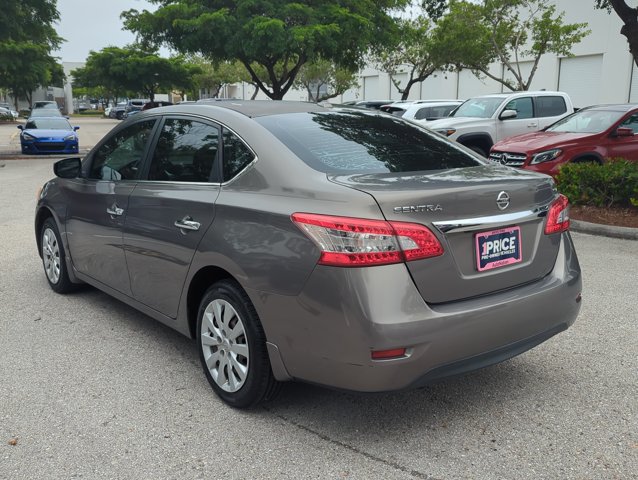 Used 2015 Nissan Sentra SV FWD image 7