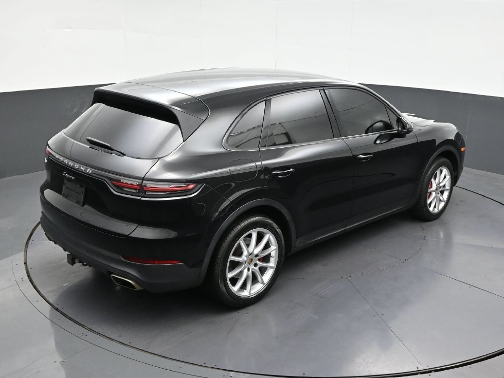 Used 2020 Porsche Cayenne AWD/4WD image 24