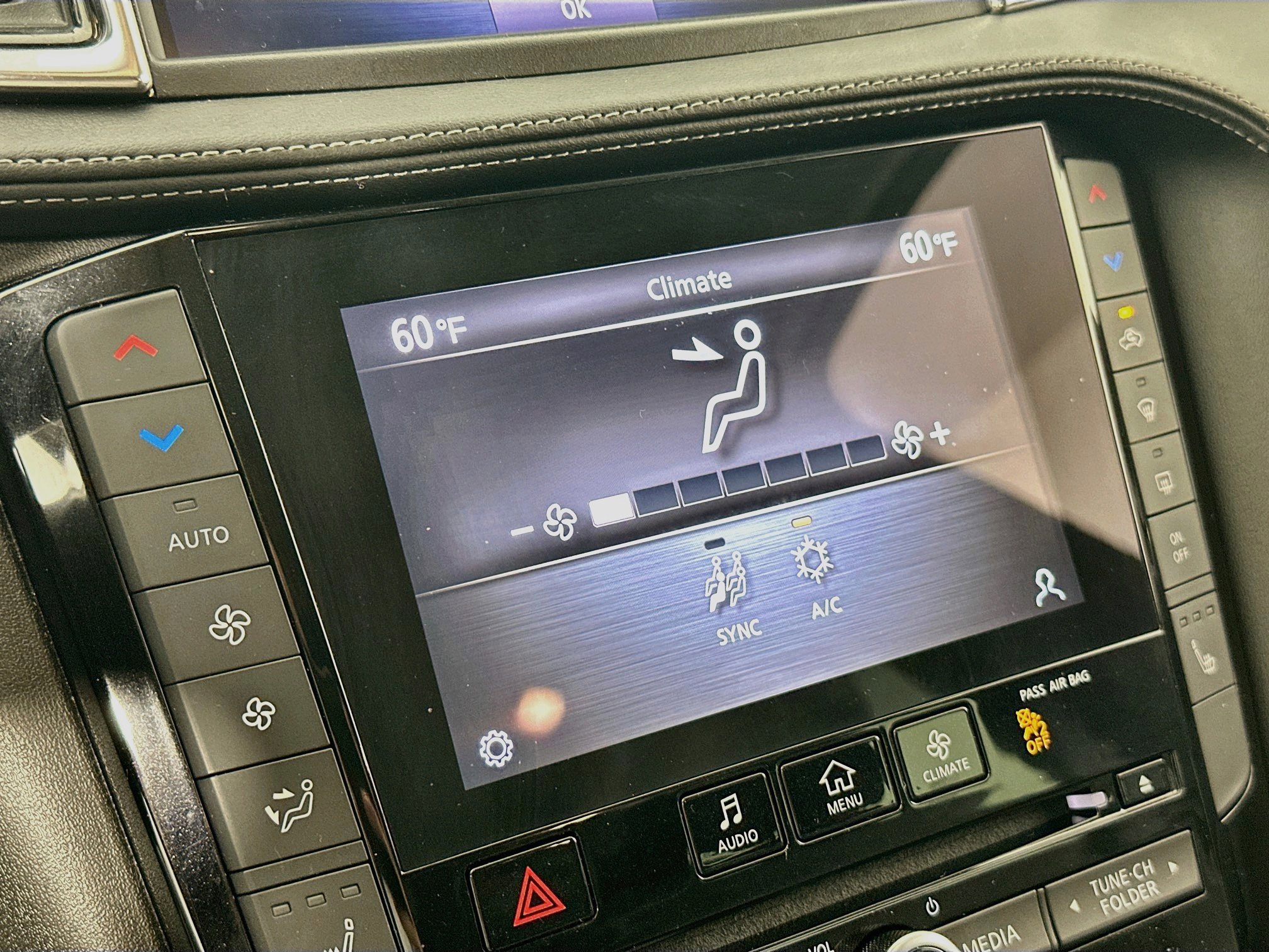 Used 2022 INFINITI QX50 Luxe AWD/4WD image 15
