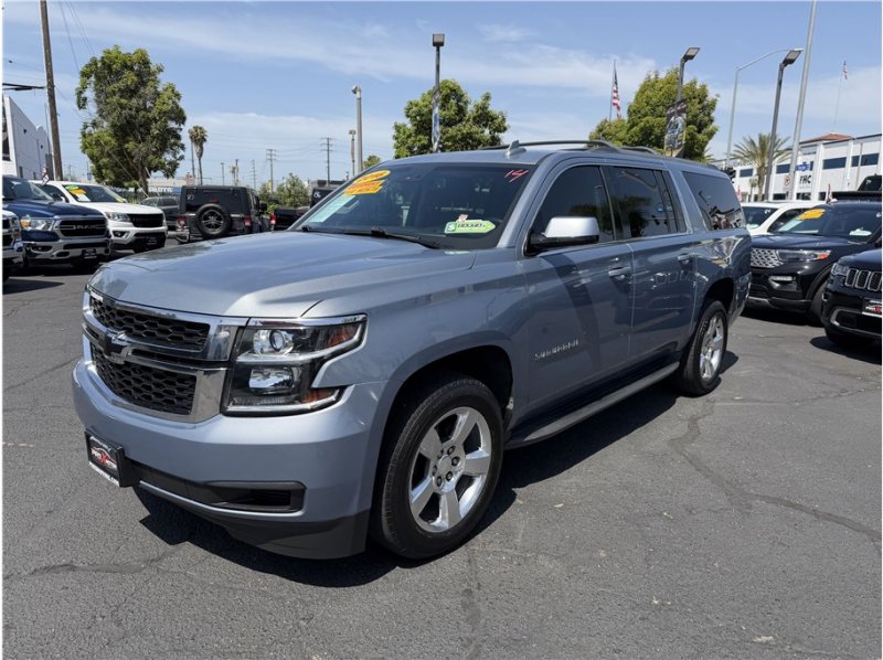 Used 2016 Chevrolet Suburban LT w/ Max Trailering Package RWD image 3