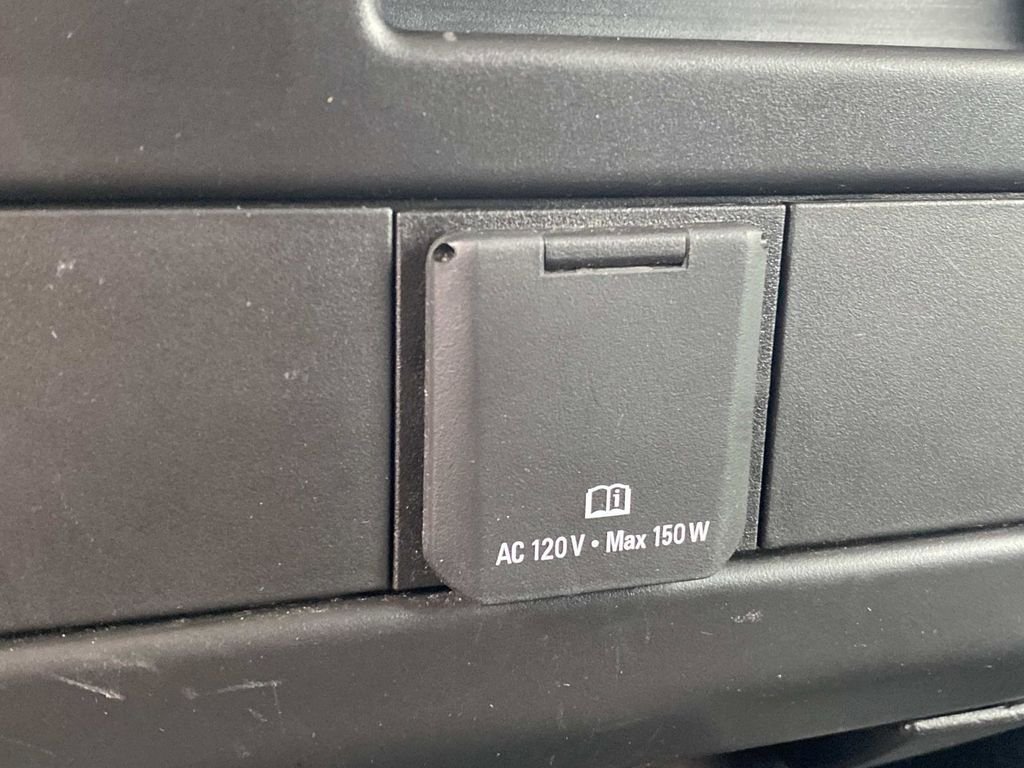 Used 2025 GMC Savana 2500 w/ Driver Convenience Package RWD image 29