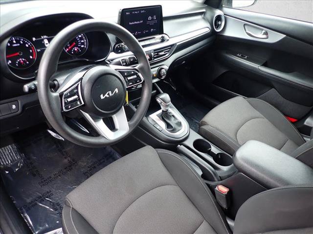 Used 2024 Kia Forte LXS FWD image 9
