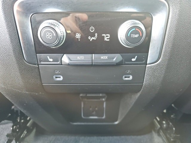 Used 2021 GMC Yukon Denali w/ Max Trailering Package image 11