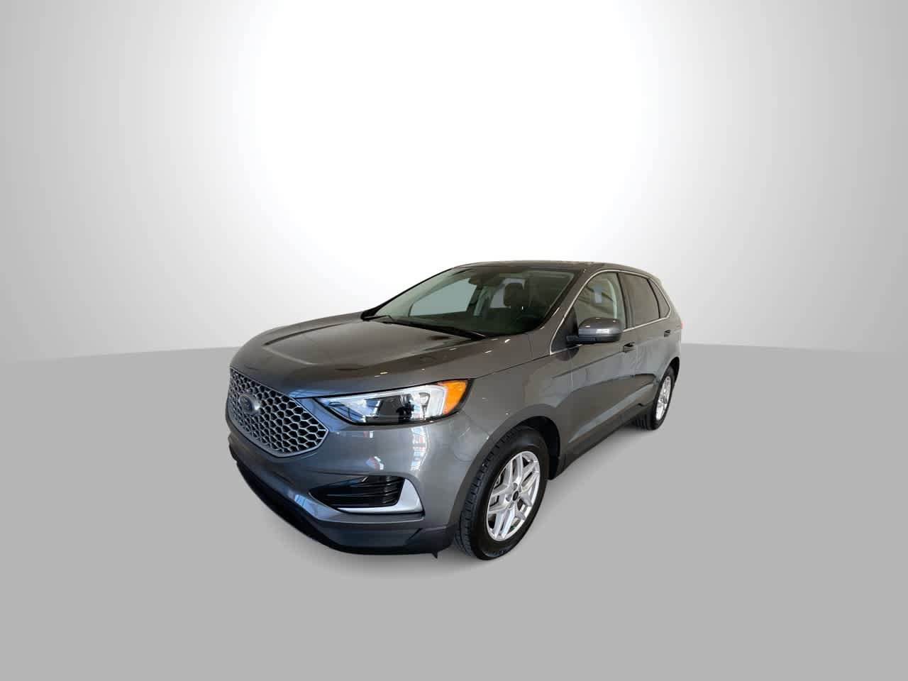 Used 2024 Ford Edge SEL AWD/4WD image 4