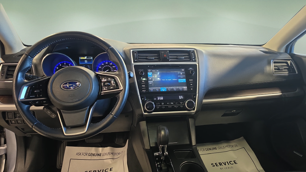 Used 2018 Subaru Outback 3.6R Limited AWD/4WD image 19