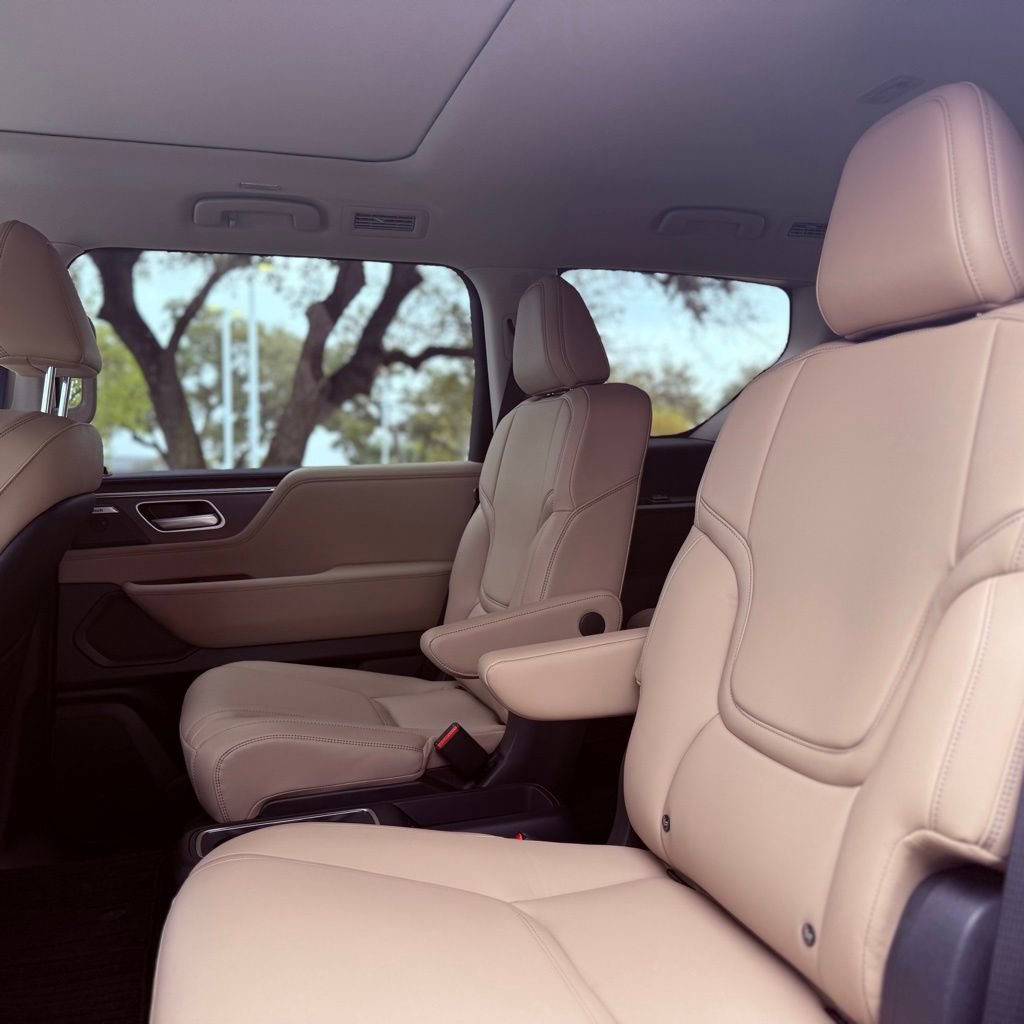 Certified 2026 INFINITI QX80 Pure w/ Cargo Package image 31